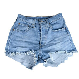 Levi's 501 Original Cutoff Jean Distressed Shorts Women’s Medium Wash Size W 24